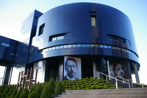Guthrie Theater, photo by Sally Wagner Guthrie Theater photo credit: Sally Wagner
